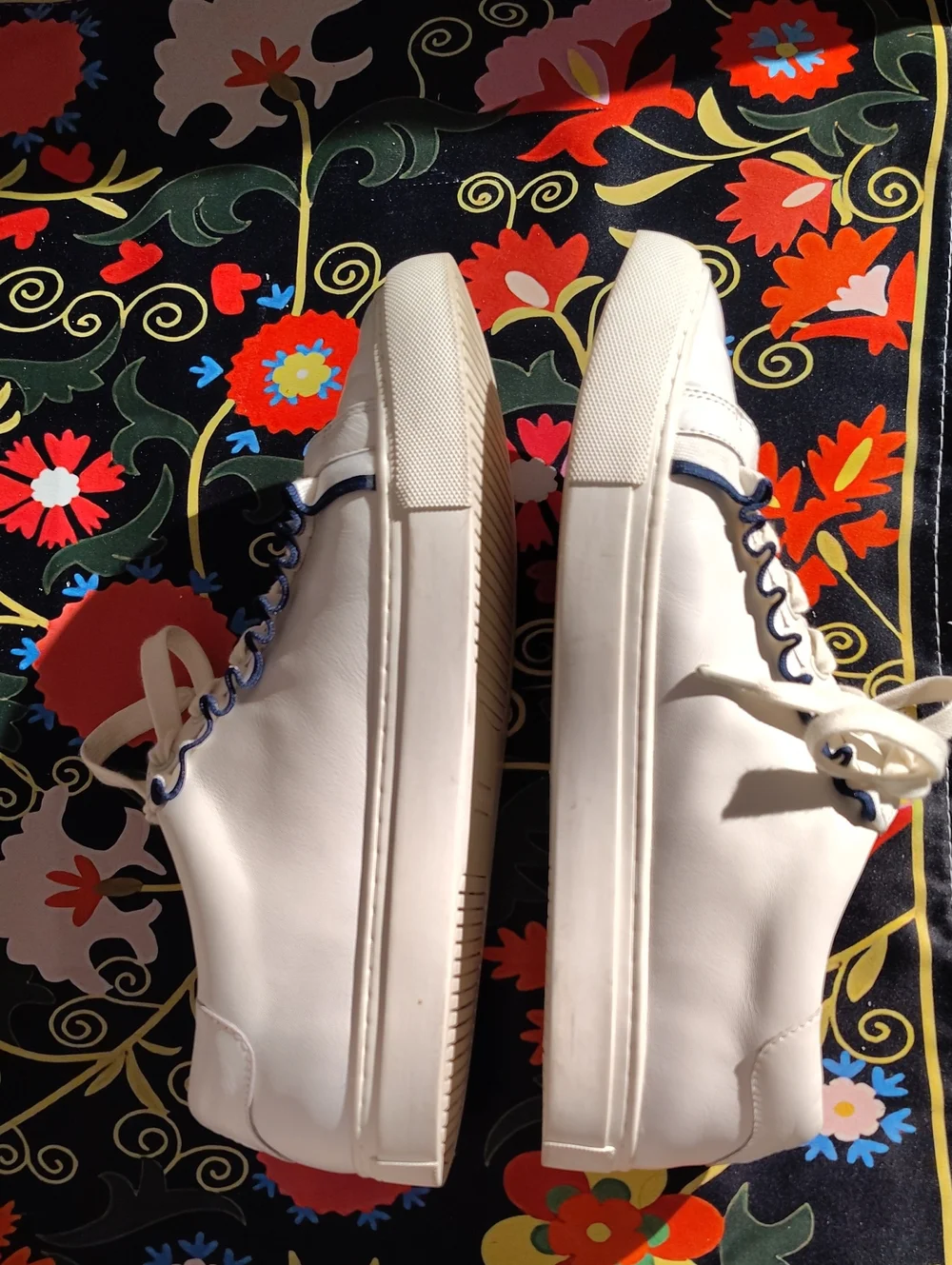 Tory Burch  Sport White Leather Sneakers with Navy Trim Size 10